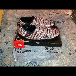 Supreme/NorthFace studded traction mule slippers